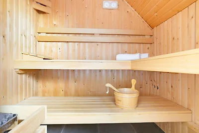 Luxushaus mit Sauna, 700 m vom Strand...