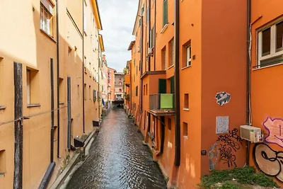 Piella 7 - Casa sul Canale di Via Piella