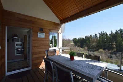 Luxusapartment mit Sauna über einem See