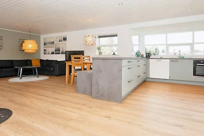 5 persoons vakantie huis in Fårvang-By Traum