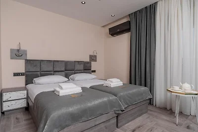 Hotel D'Iman - Triple Room with Sea View and ...