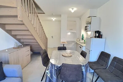 Gepflegte Wohnung in der Nähe eines Sandstran...