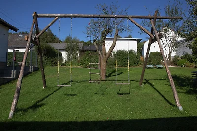 Ruhige Ferienwohnung am Alf Bach 
in Halenfel...
