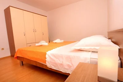 One-Bedroom Apartment With Terrace (A2)