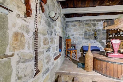 Piccolo cottage con idraulico del XVII secolo