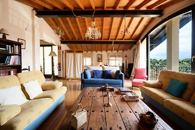 Haus in Rioja Alavesa mit Weinkeller