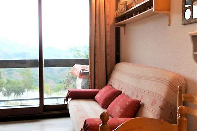 Apartment in Phenix mit Bergblick