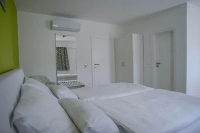 Villa Lika Annex - Double Room 4 (small room)