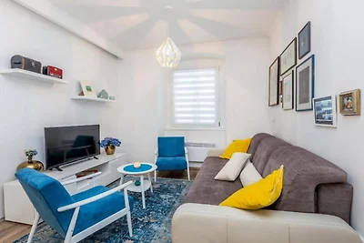 Apartment Sabo - Two Bedroom Apartment near...