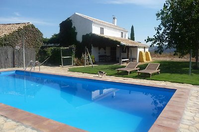 Casa lujosa en Fuentes de Cesna con piscina