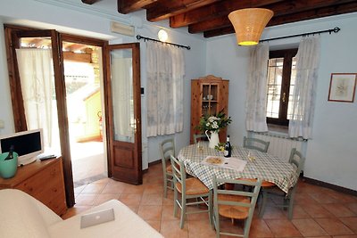 Apartment in Franciacorta with private terrac...