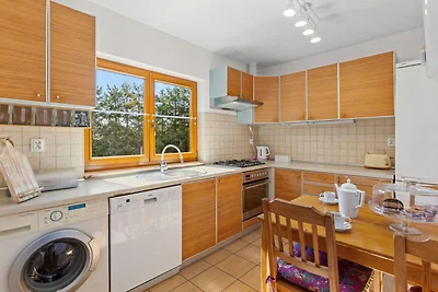 Komfortables Ferienhaus mit Kamin, Bobolin
