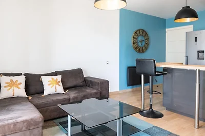 Villa mit Swimmingpool, Sauna, Fitness,...