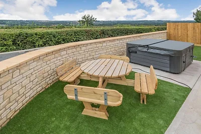 Scheune in Cotswolds mit Whirlpool & Aussicht