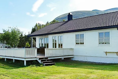 6 Personen Ferienhaus in tomrefjord