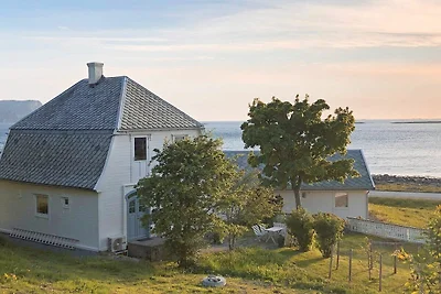 5 Personen Ferienhaus in Svelgen-By Traum