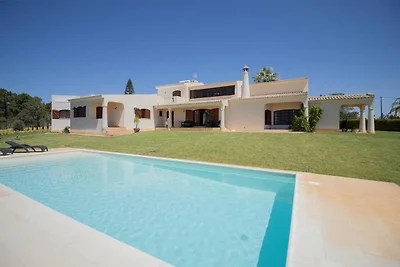 Premium-Villa mit Meerblick
