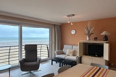 Zentrale Wohnung direkt am Meer in Koksijde