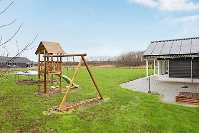 12 Personen Ferienhaus in Idestrup-By Traum