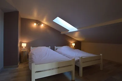 Tipico cottage a Mont, vicino al Parco Natura...