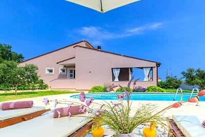 Ferienhaus in Marcana mit Schwimmbecken