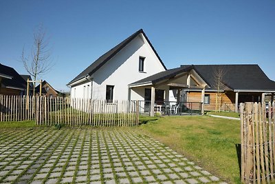 Geräumiges Ferienhaus mit Garten