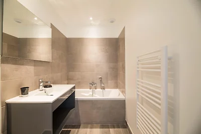 Apartamento corso bañado por el sol