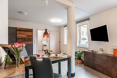 Licht appartement in een wijk van Ilmenau