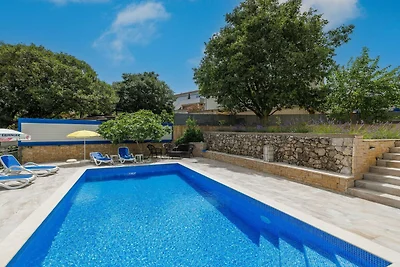 Wonderful Krk Island Stay: Shared Pool, Grill...
