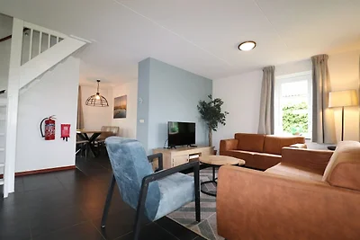 Bungalow nad Wodą z Sauną w Południowej...
