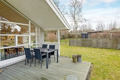 6 Personen Ferienhaus in Væggerløse-By Traum
