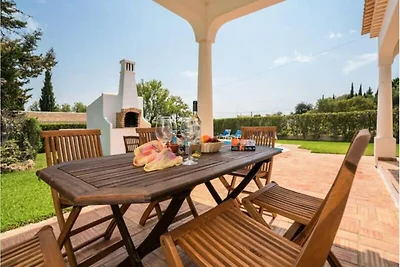 Villa a Vale Judeau con Piscina Privata