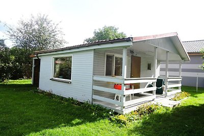 Bungalow mit Terrasse, Wrzosowo