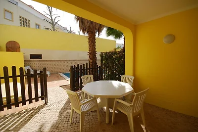 Grazioso appartamento a Tavira con terrazza