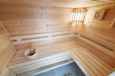House with Infrared Sauna near Alkmaar