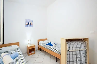Wohnung in Calagonone mit Garten