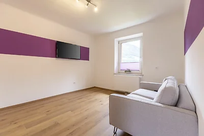 Appartamento moderno con balcone