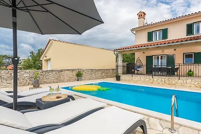 Villa Grguci with Private Pool