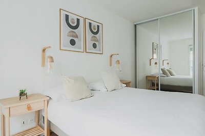 Apartamento moderno -1BR/2P - Parc Monceau