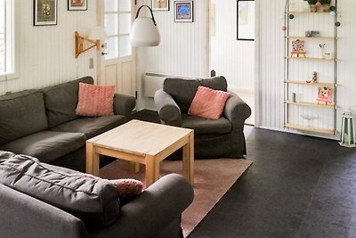 8 person holiday home in Hadsund