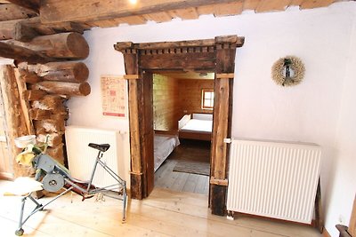 Bauernhaus mit Blick über das Tal