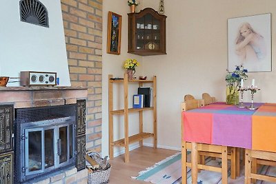6 person holiday home in Hamburgsund