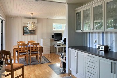 4 Sterne Ferienhaus in HAKENÄSET