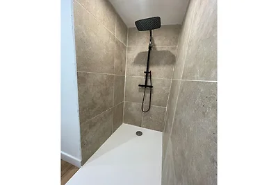 Casa con una camera da letto a Plouasne