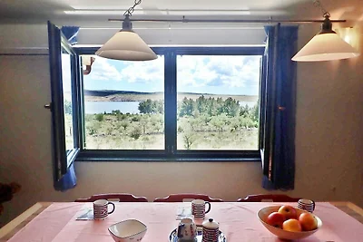 Appartement Adriana in Seline tussen berg en ...