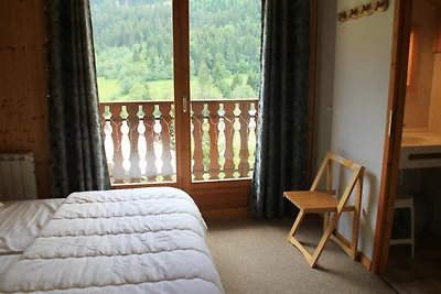 Wohnung in Chatel mit Terrasse