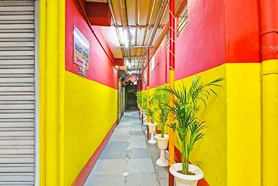 Super Hotel O Rishra Bahnhof