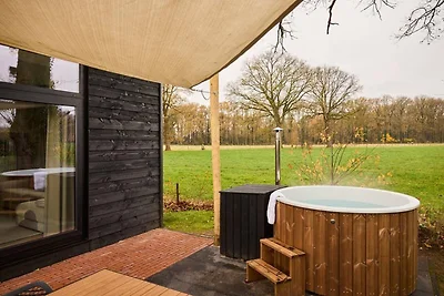 Luxuriöse Familienlodge mit Whirlpool