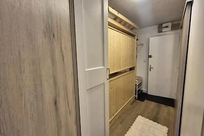 Komplett renoviertes Studio · Balkon