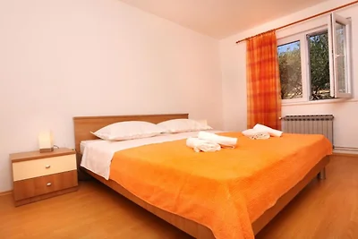 One-Bedroom Apartment With Terrace (A2)